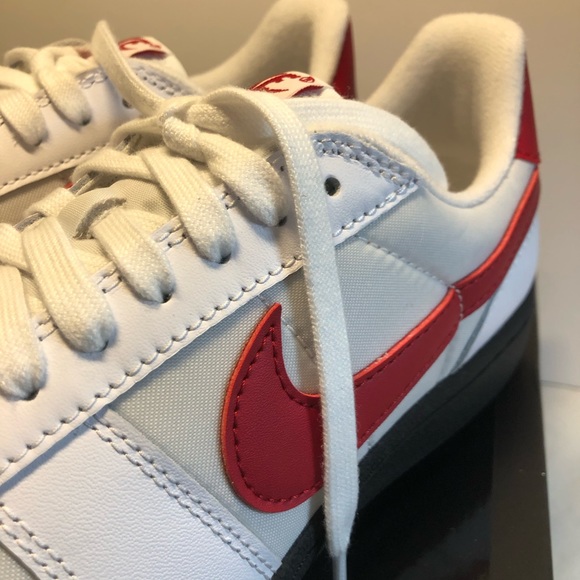 Nike Field General 82 SP White Varsity Red Black Men’s Size 10 Women’s 11.5 - Picture 13 of 16